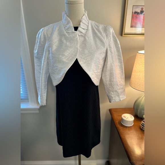 HOLIDAY Bolero Jacket - Picture 3 of 4